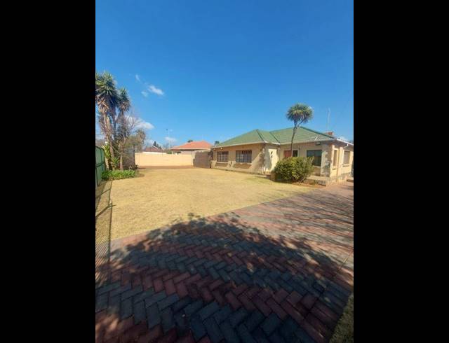 2 BEDROOM HOUSE FOR SALE IN HORISON